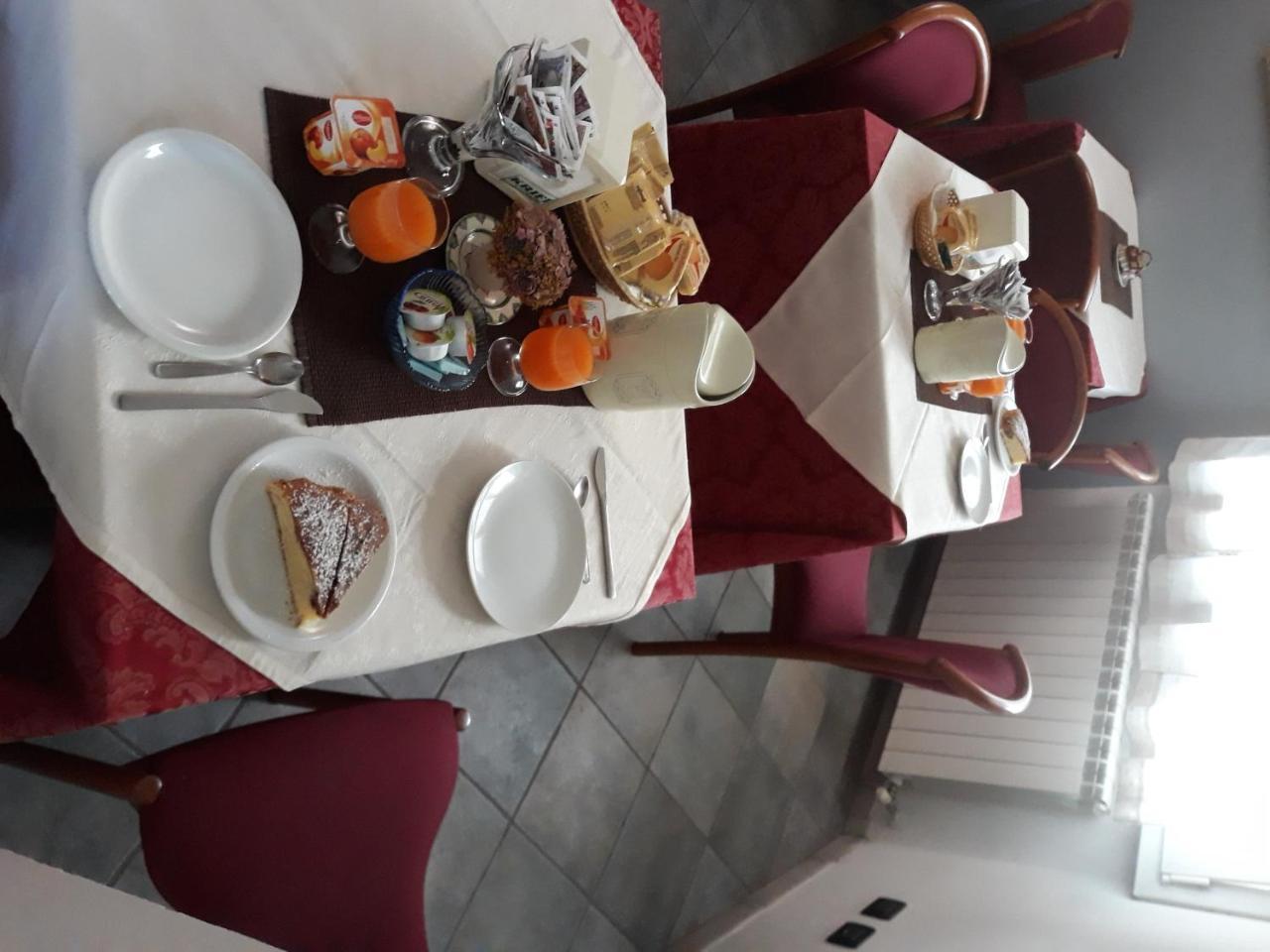Adelphi Room & Breakfast Ferrara Dış mekan fotoğraf