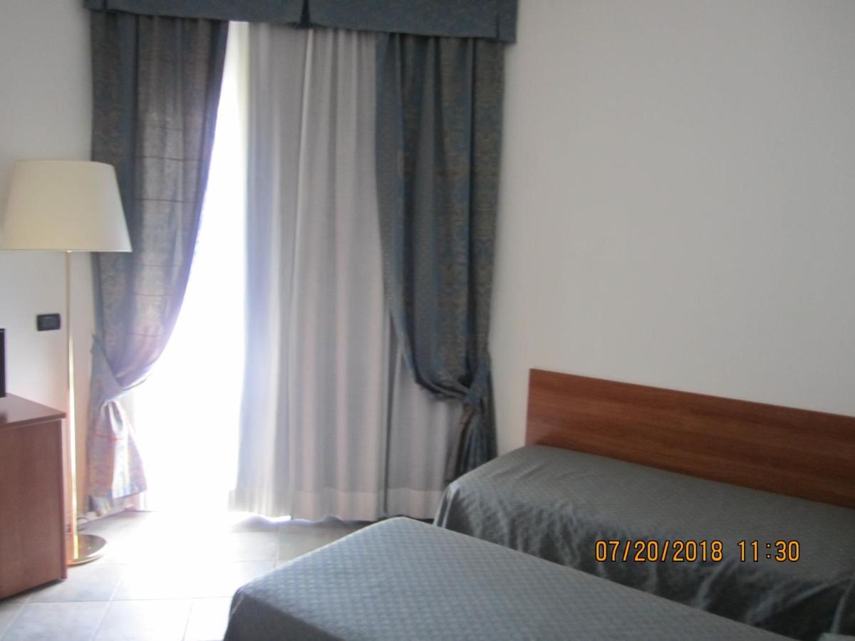 Adelphi Room & Breakfast Ferrara Dış mekan fotoğraf